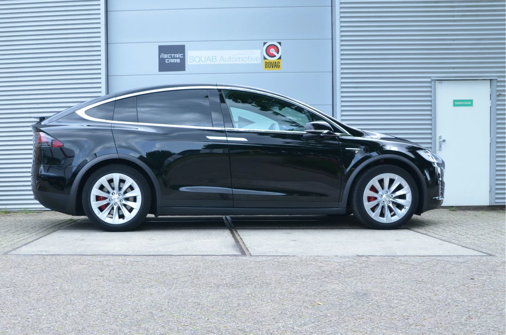 Tesla Model X – foto 6