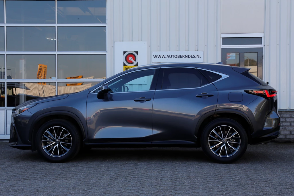 Lexus NX – foto 4