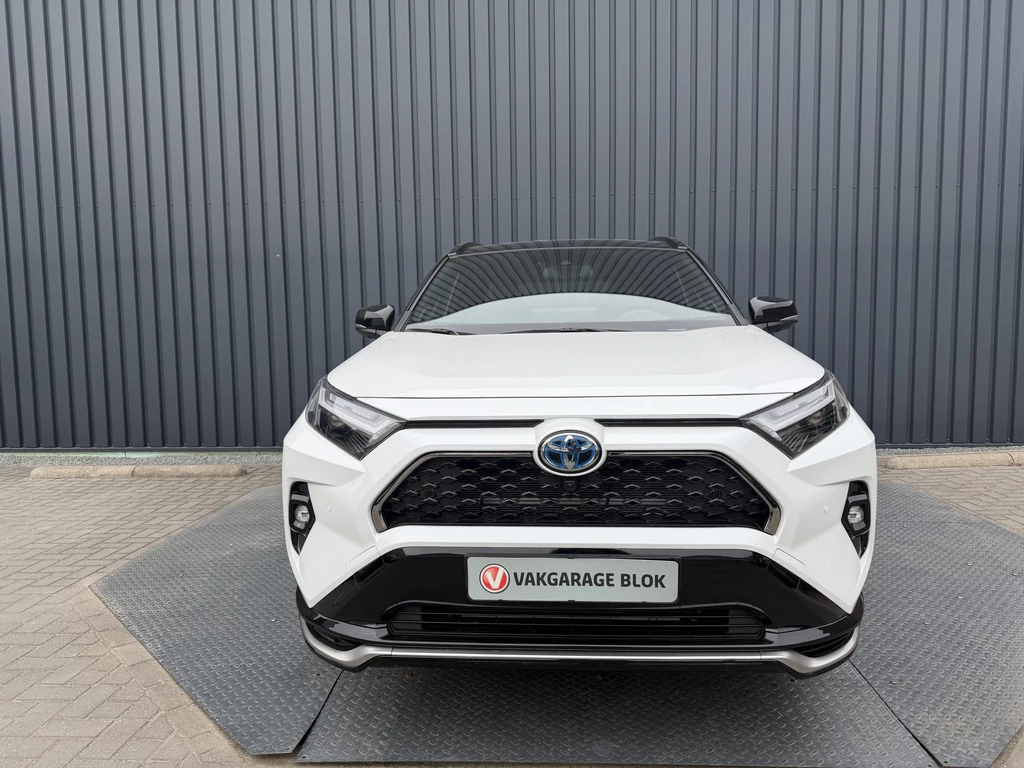Toyota RAV4 – foto 12