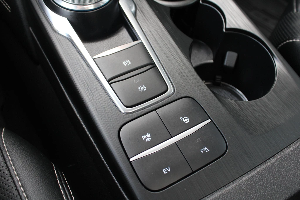 Ford Kuga – foto 28