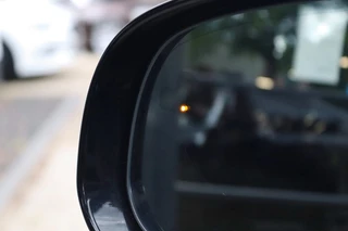 Jaguar XE – thumbnail 20