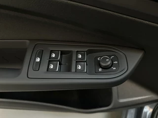 Volkswagen Golf – thumbnail 18