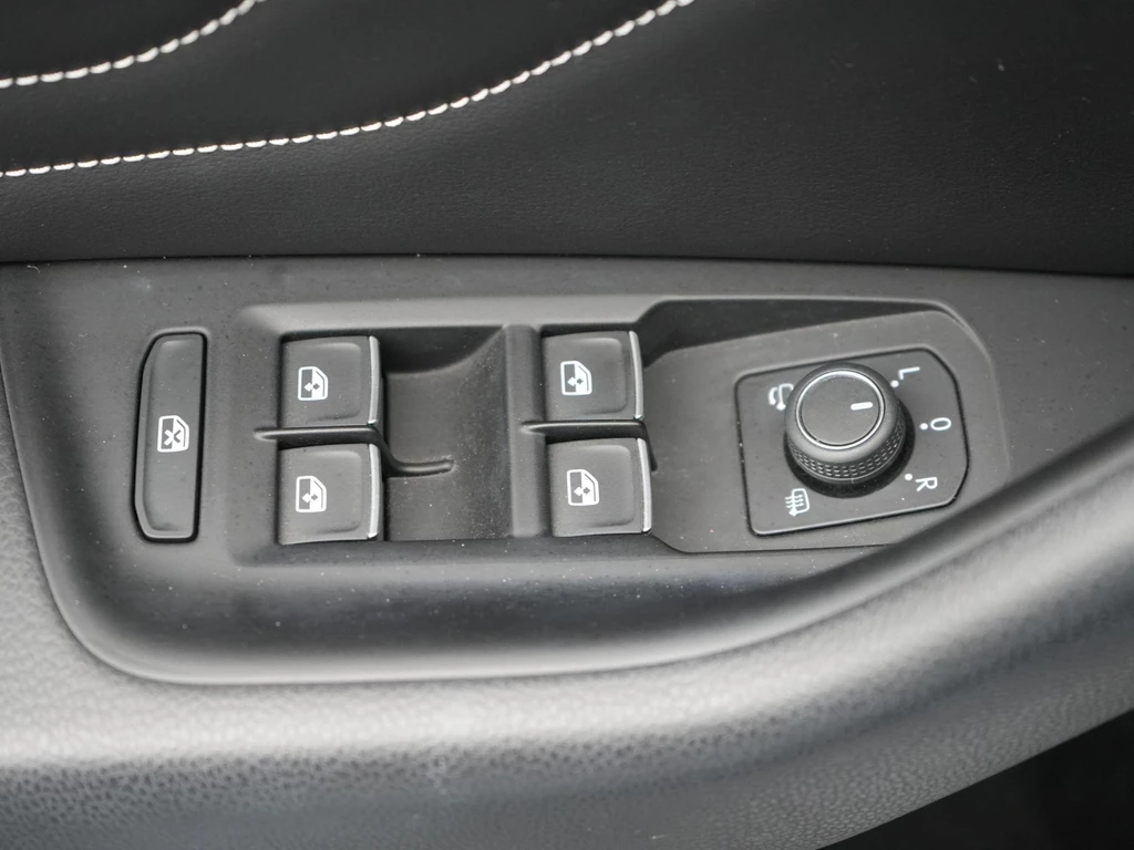 Volkswagen Passat – foto 44