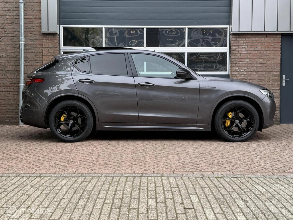Alfa Romeo Stelvio – foto 38