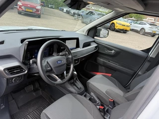 Ford Transit Courier – thumbnail 9