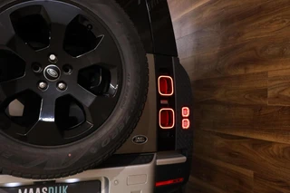 Land Rover Defender – thumbnail 37