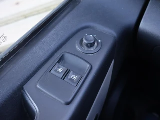Renault Trafic – thumbnail 24