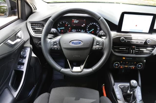 Ford Focus – thumbnail 45