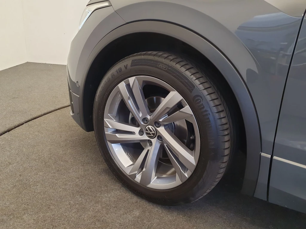 Volkswagen Tiguan – foto 11