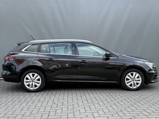 Renault Megane E-Tech – thumbnail 5
