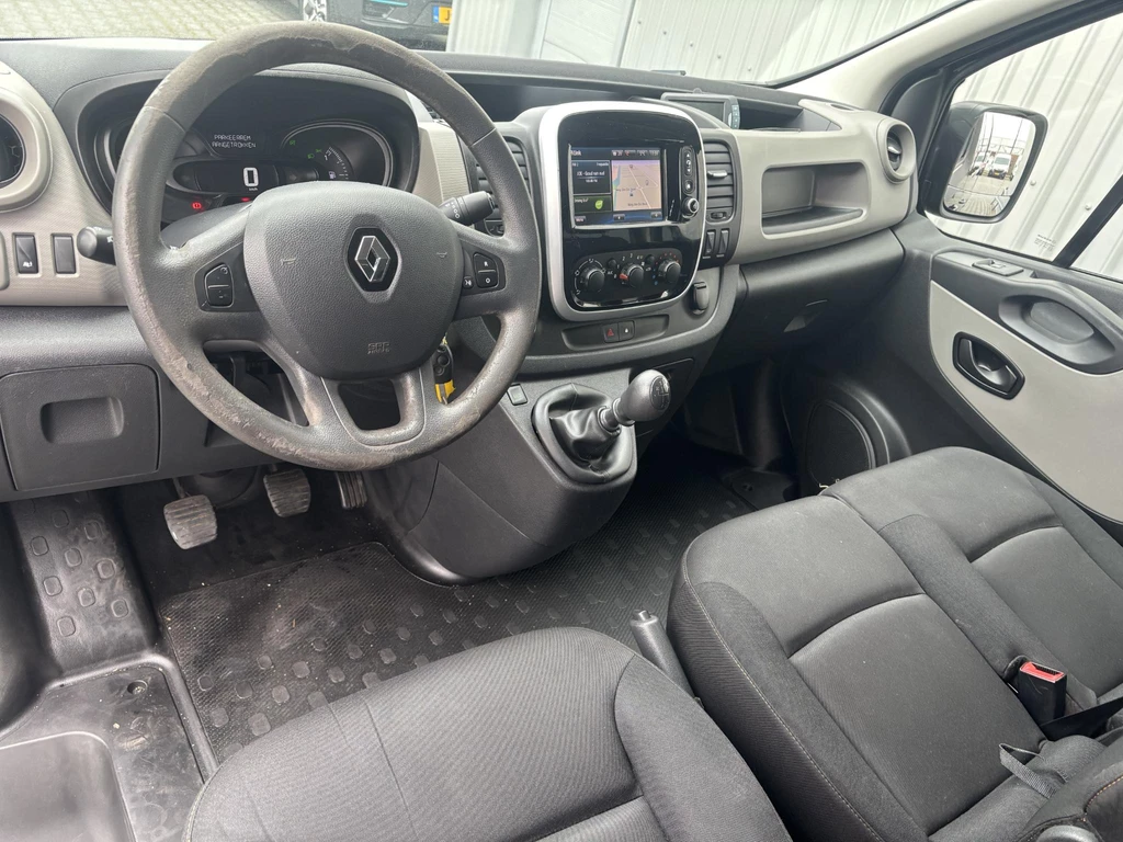 Renault Trafic – foto 11