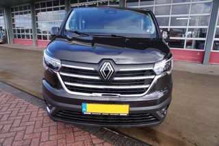 Renault Trafic – thumbnail 10
