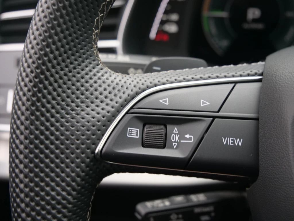 Audi Q8 – foto 30