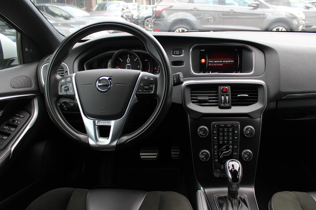 Volvo V40 – foto 12