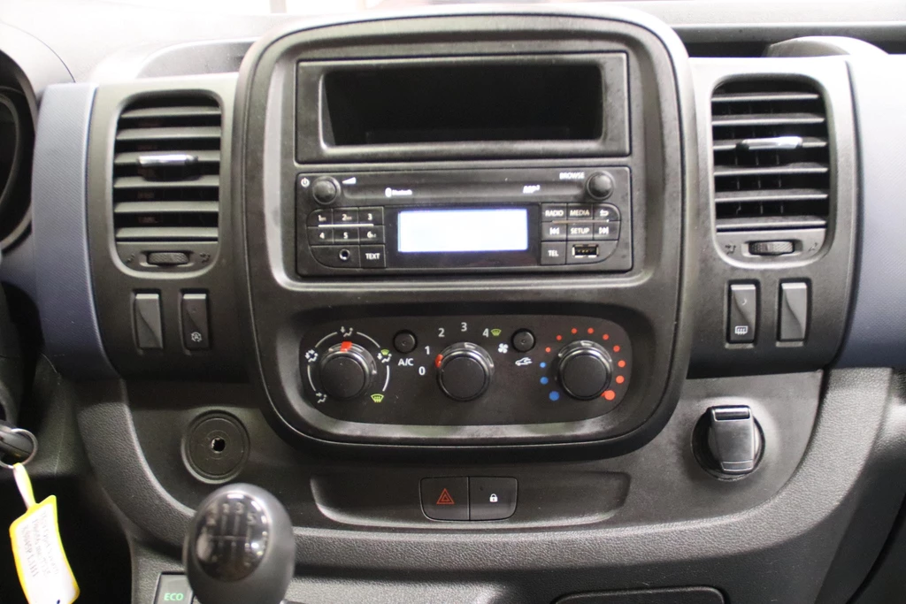 Opel Vivaro – foto 12