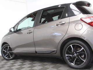 Toyota Yaris – thumbnail 23