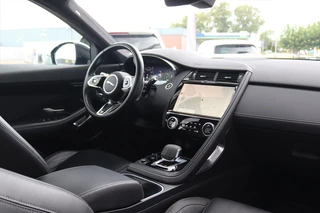 Jaguar E-PACE – thumbnail 15