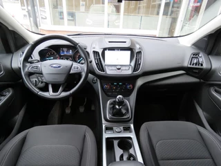 Ford Kuga – thumbnail 15
