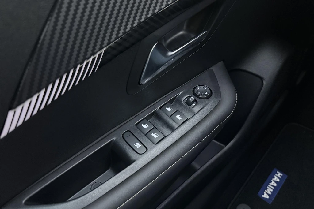 Peugeot 208 – foto 23