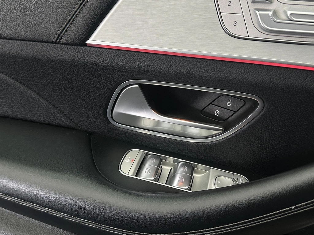 Mercedes-Benz GLE – foto 23