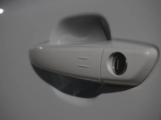 Peugeot 2008 – thumbnail 9