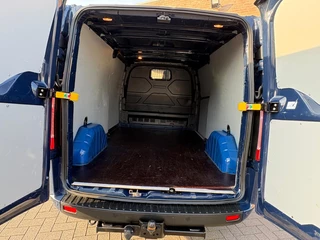 Ford Transit Custom – thumbnail 11