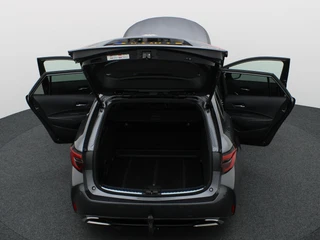 Toyota Corolla Touring Sports – thumbnail 51