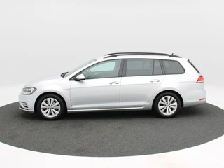 Volkswagen Golf – thumbnail 2
