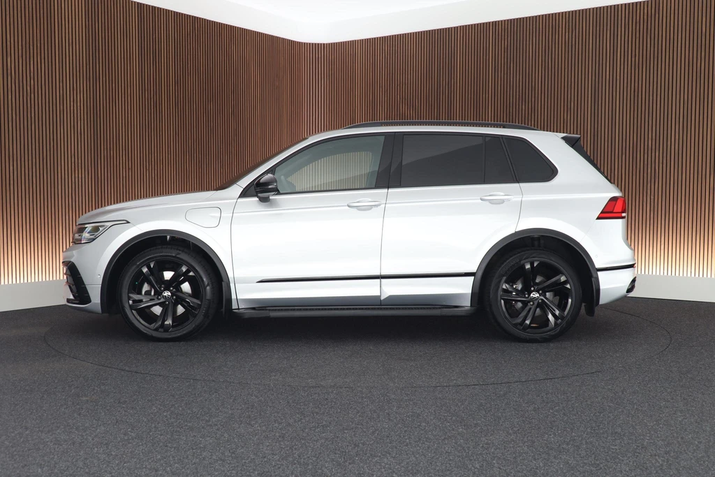 Volkswagen Tiguan – foto 2
