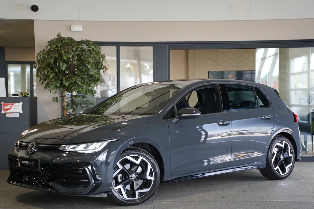 Volkswagen Golf – foto 1