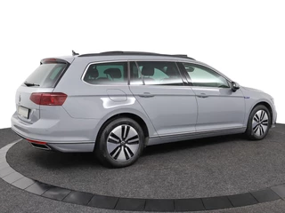Volkswagen Passat – thumbnail 6