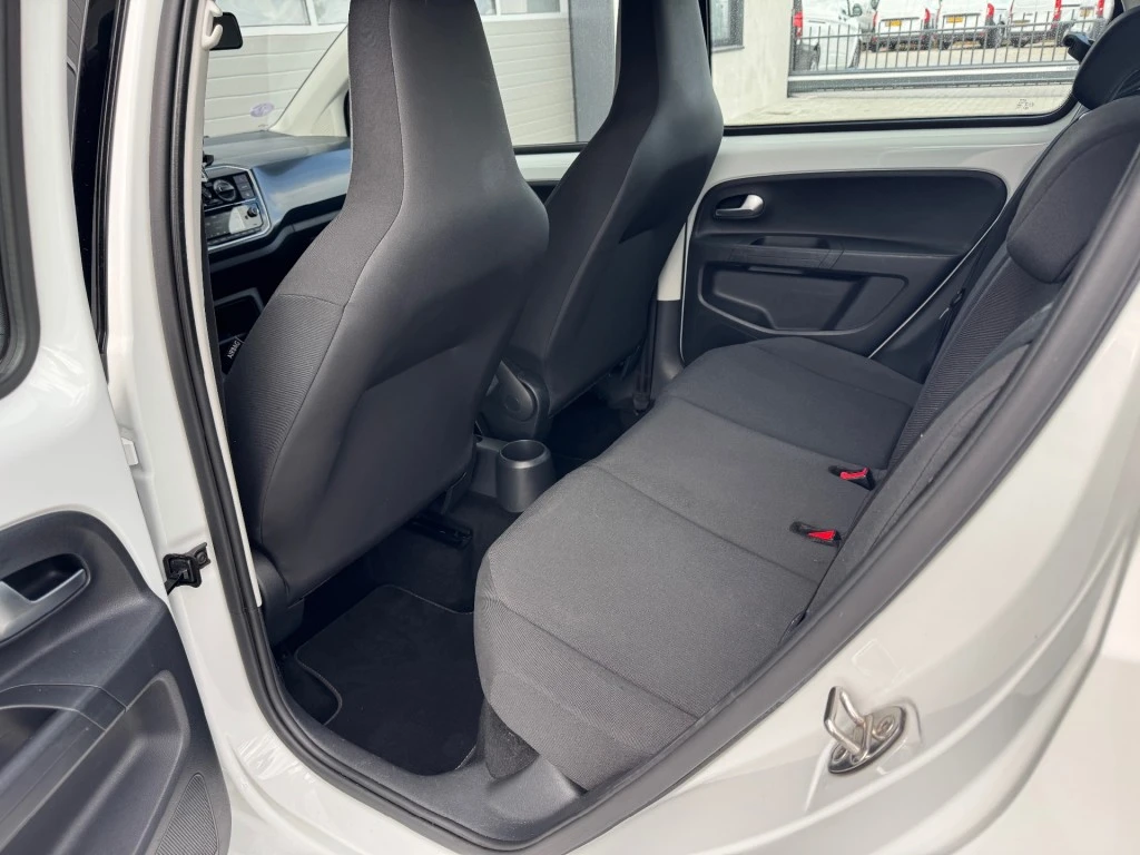 Volkswagen up! – foto 18