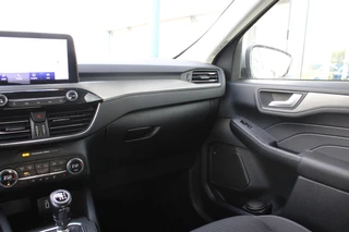 Ford Kuga – thumbnail 16