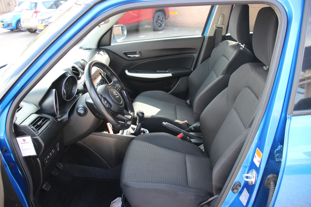 Suzuki Swift – foto 11