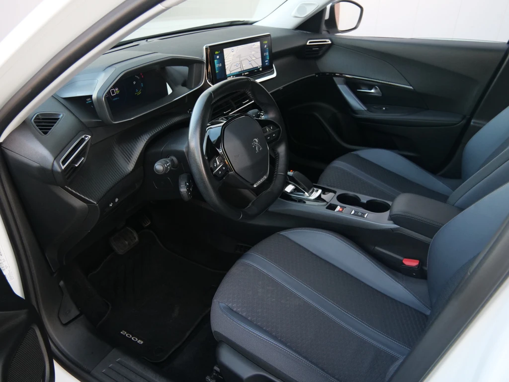 Peugeot e-2008 – foto 30