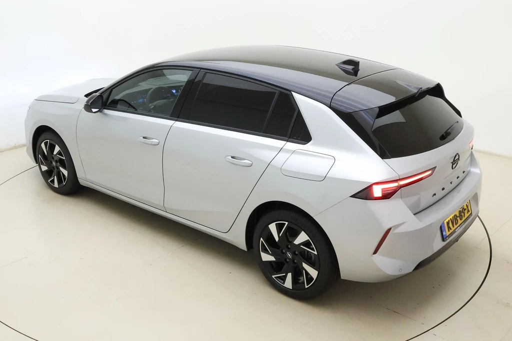 Opel Astra – foto 3