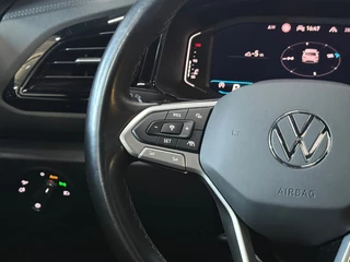 Volkswagen T-Roc – thumbnail 13