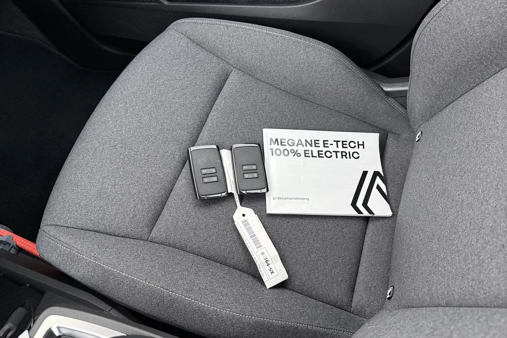 Renault Megane E-Tech – foto 22