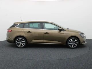 Renault Mégane Estate – thumbnail 11