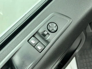 Opel Vivaro – thumbnail 24