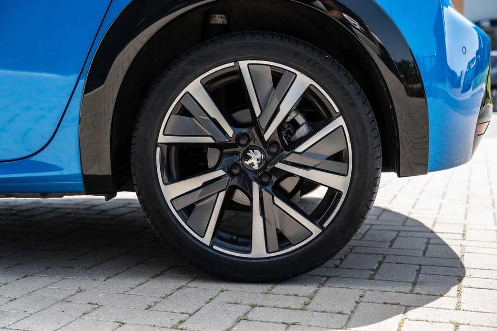 Peugeot 208 – foto 17