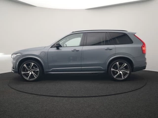 Volvo XC90 – thumbnail 3