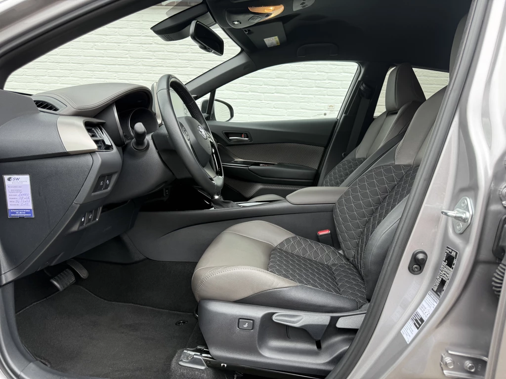 Toyota C-HR – foto 29