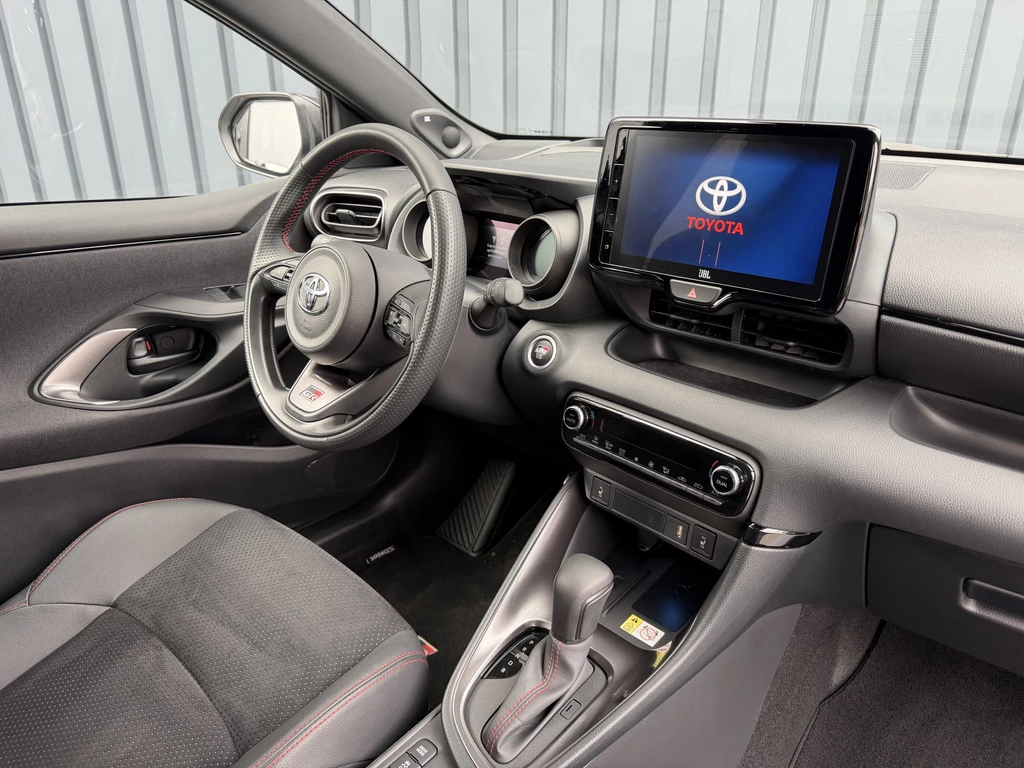Toyota Yaris – foto 17