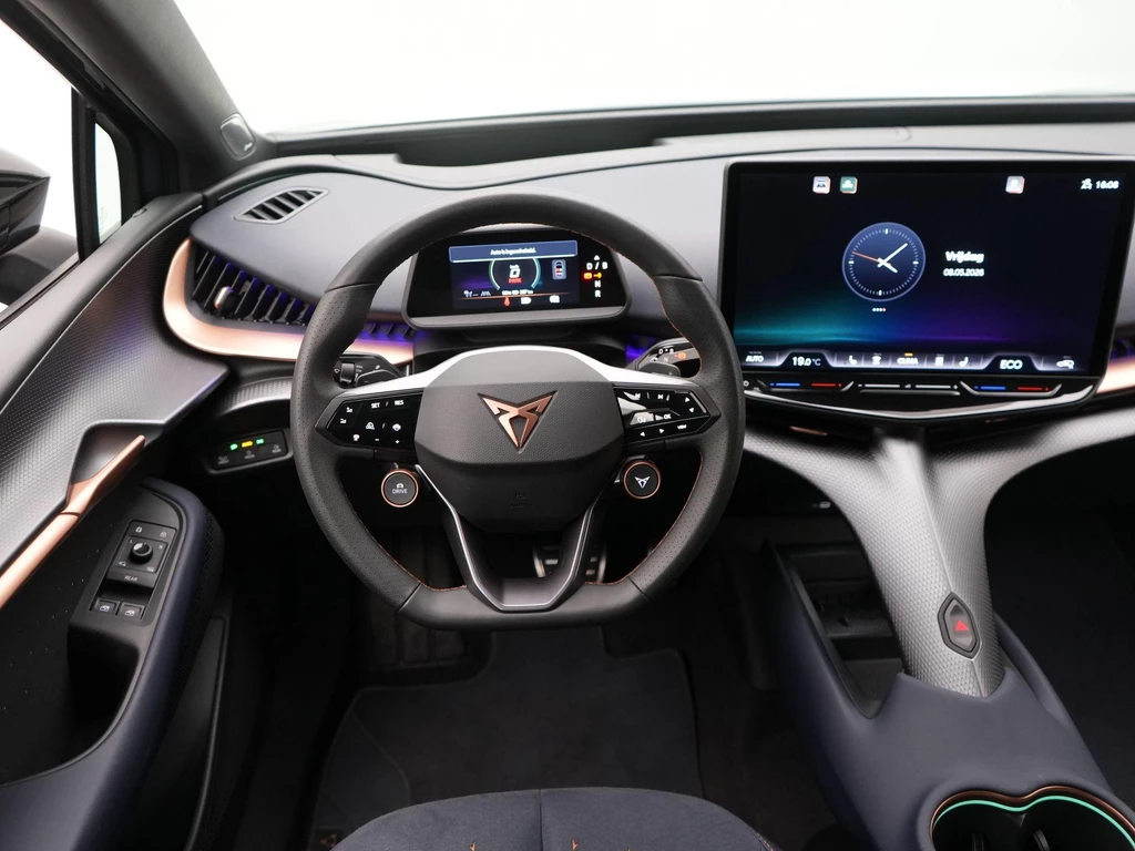 CUPRA Tavascan – foto 13