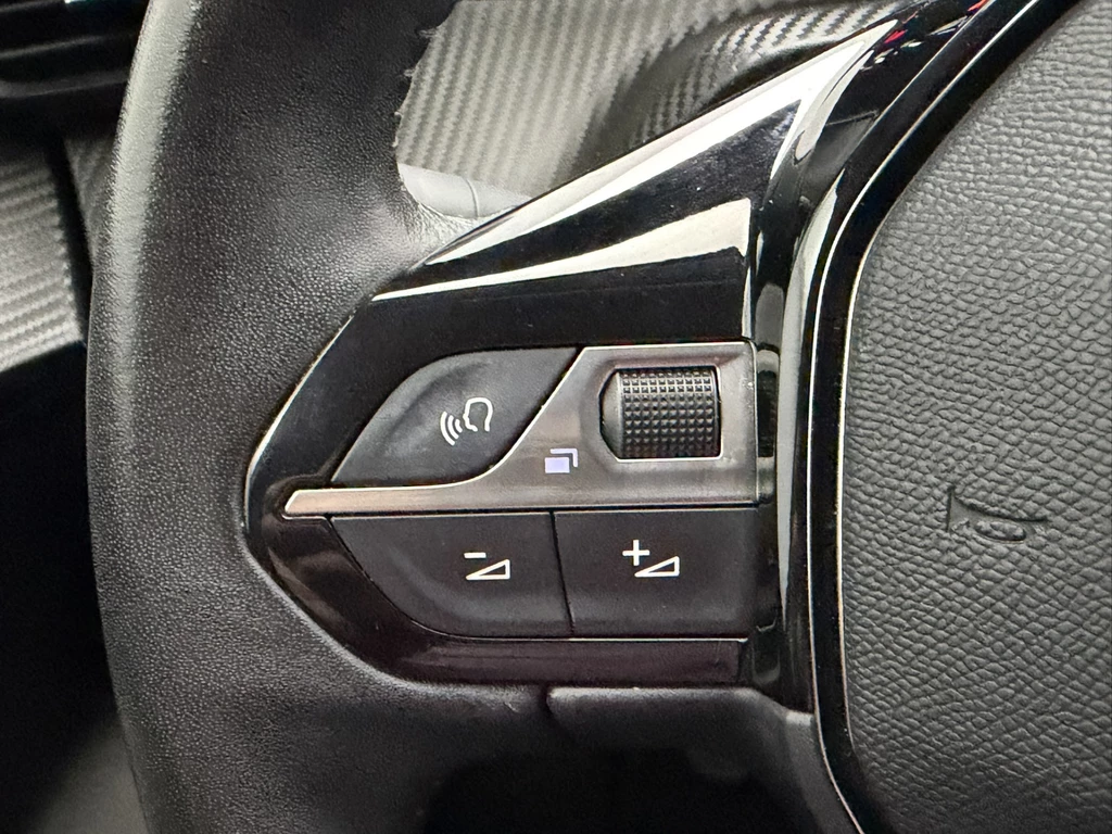 Peugeot 208 – foto 21