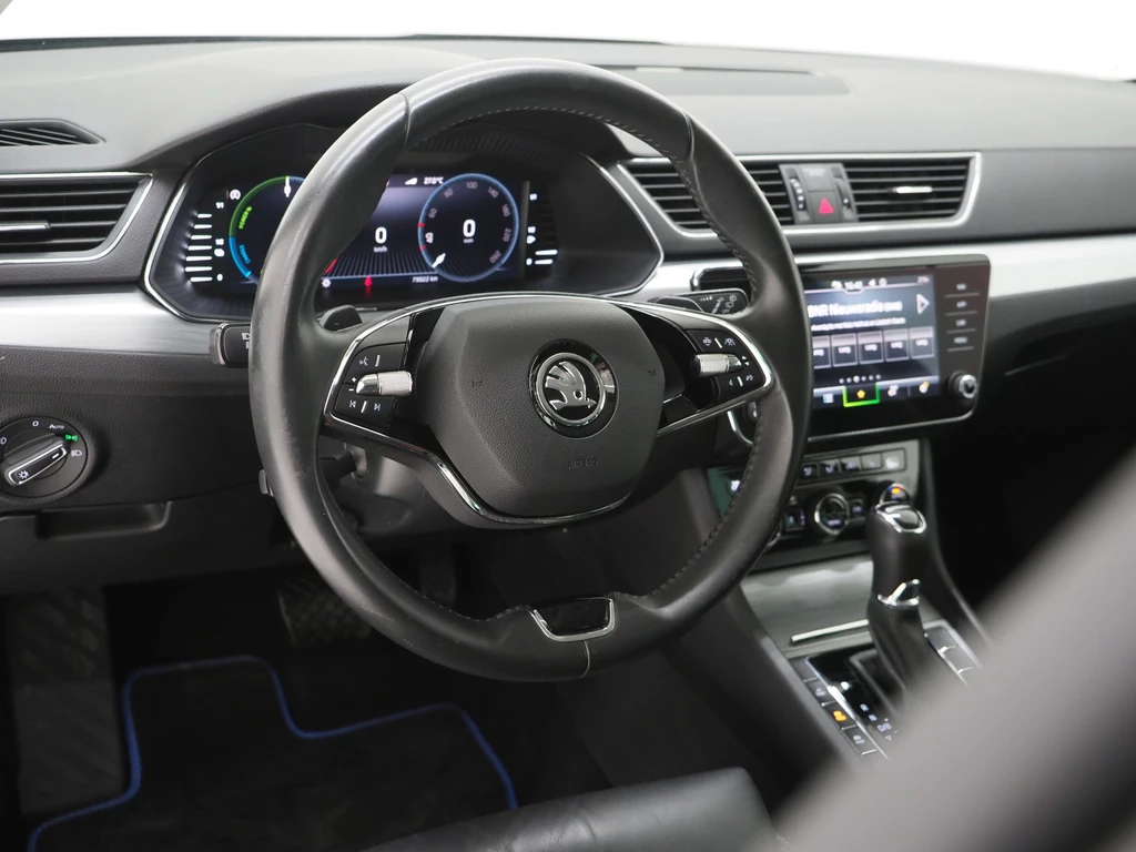 Škoda Superb – foto 16
