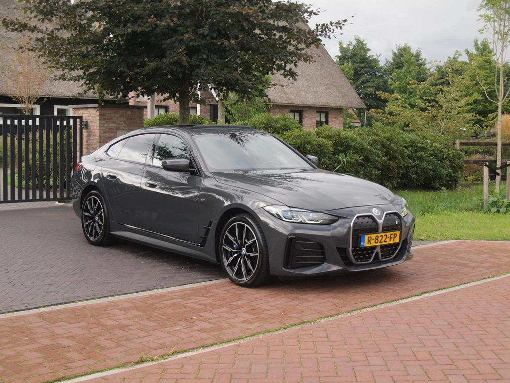 BMW i4 – foto 9