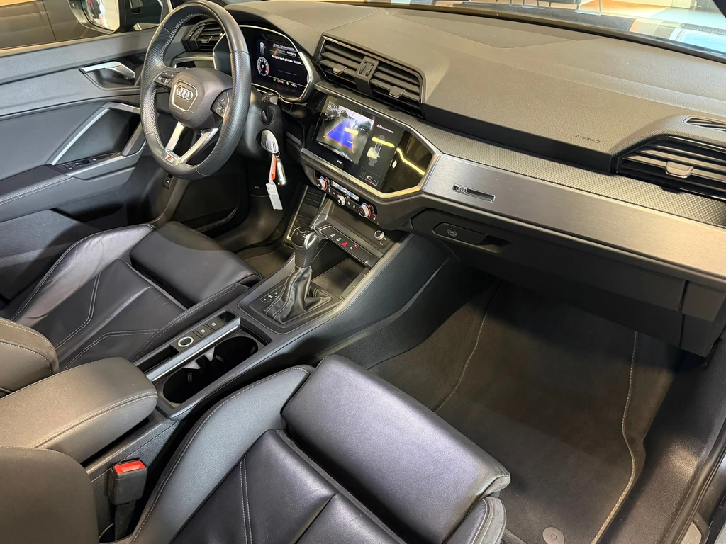 Audi Q3 – foto 30