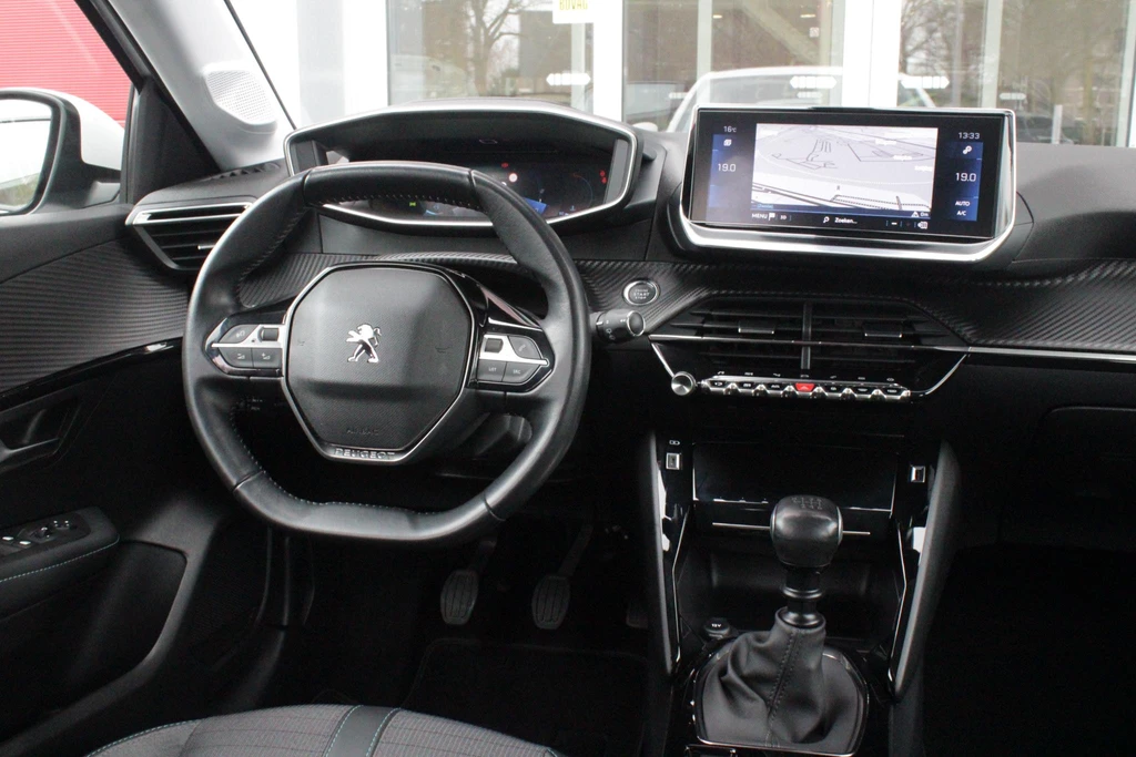 Peugeot 208 – foto 28